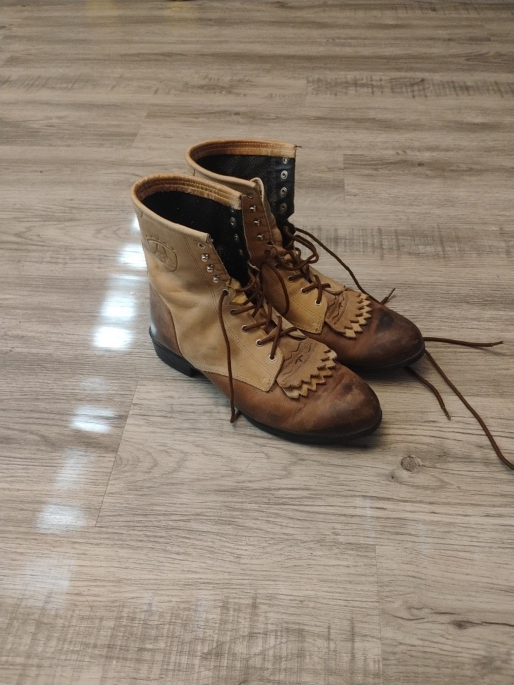 Ariat Black and Brown Lace-Up Work Boots Men's Size 10